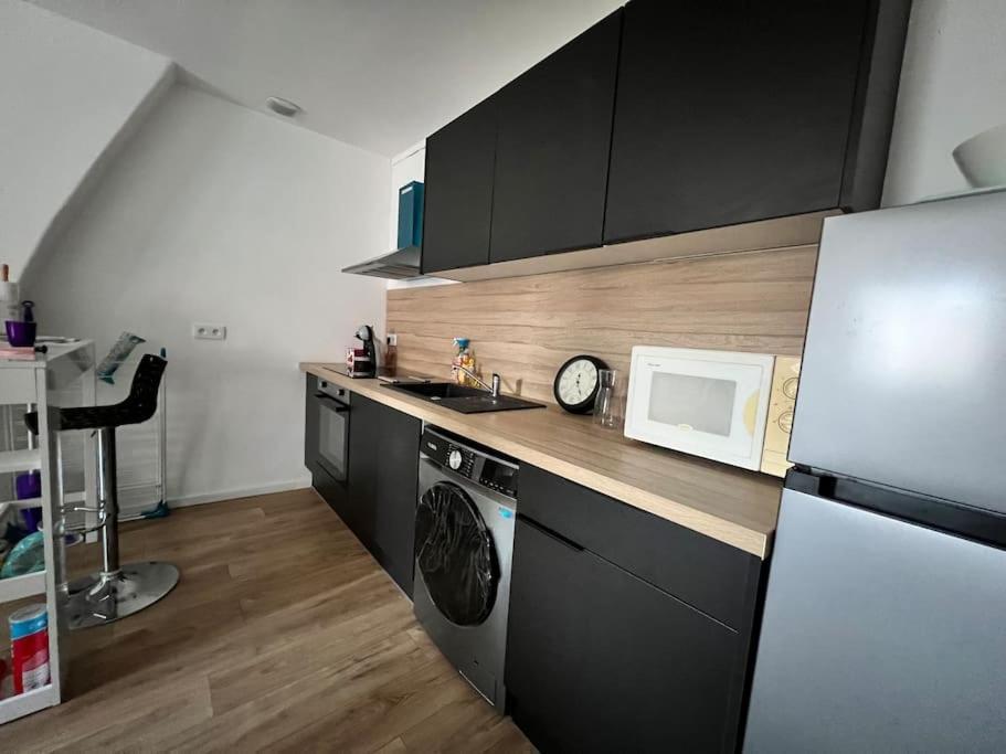 Apartamento T2 En Plein Centre De Roubaix Exterior foto
